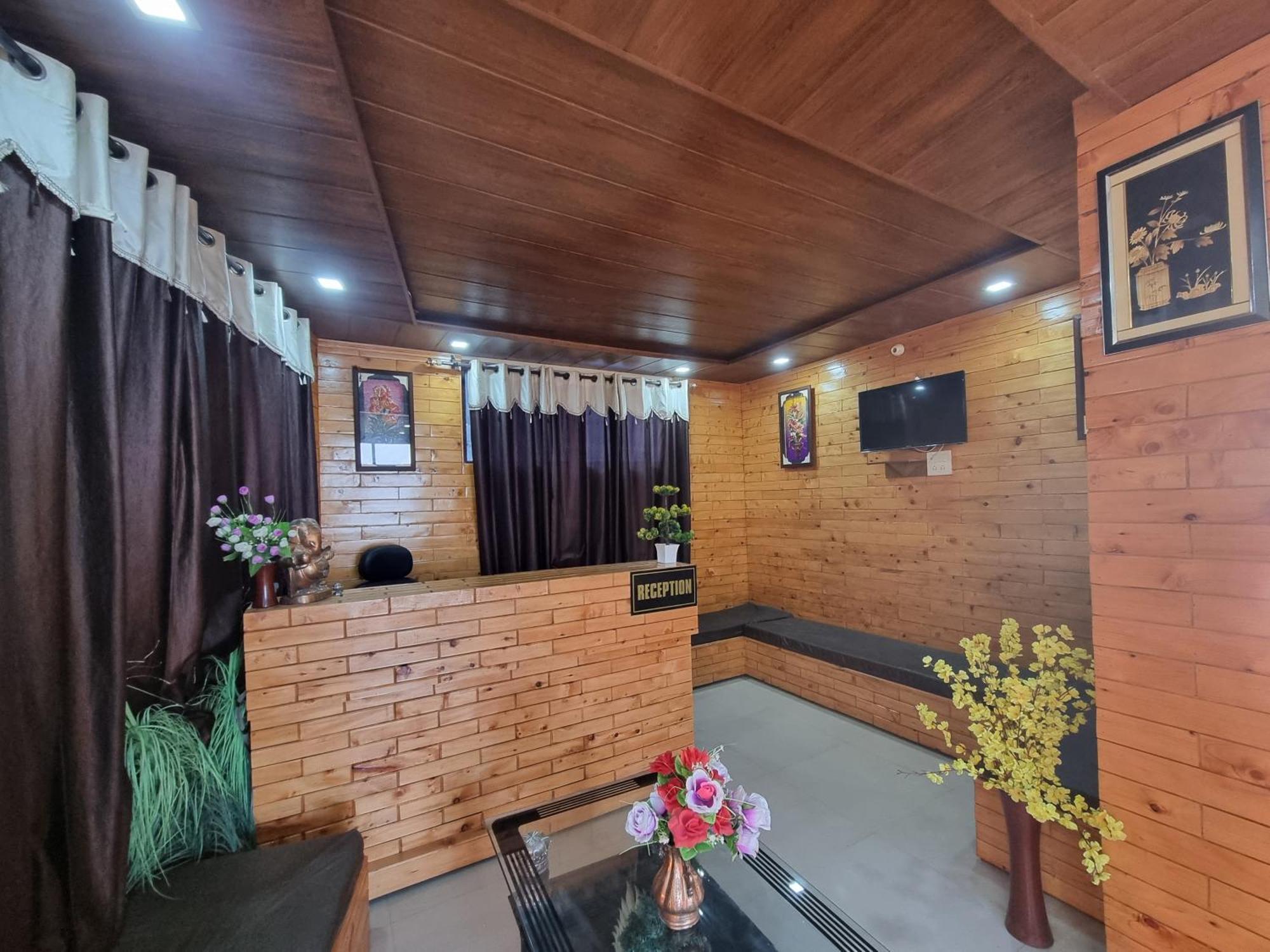 Forest Vibes Kalatop-Rooms And Restaurant Dalhousie Luaran gambar