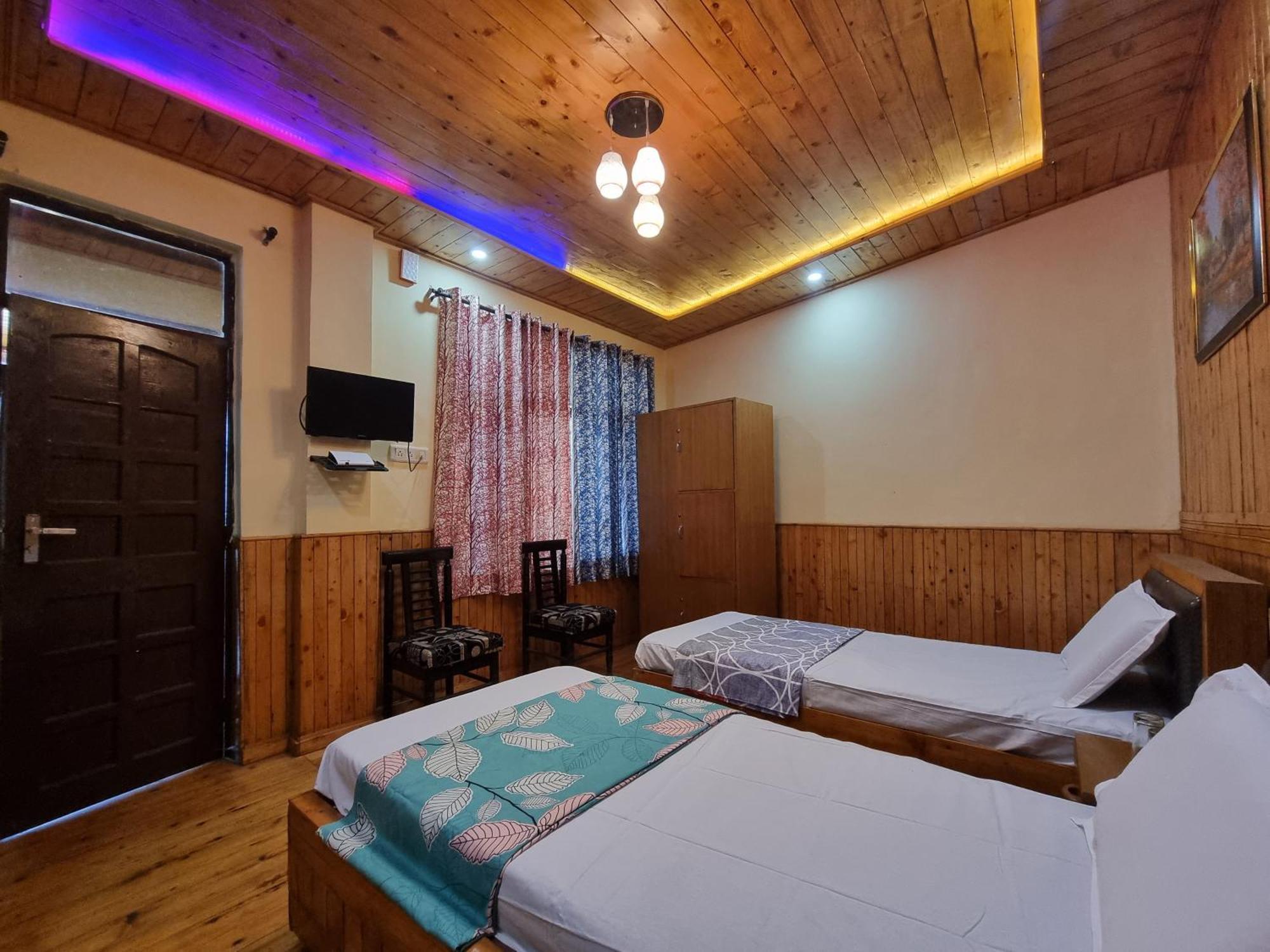 Forest Vibes Kalatop-Rooms And Restaurant Dalhousie Luaran gambar